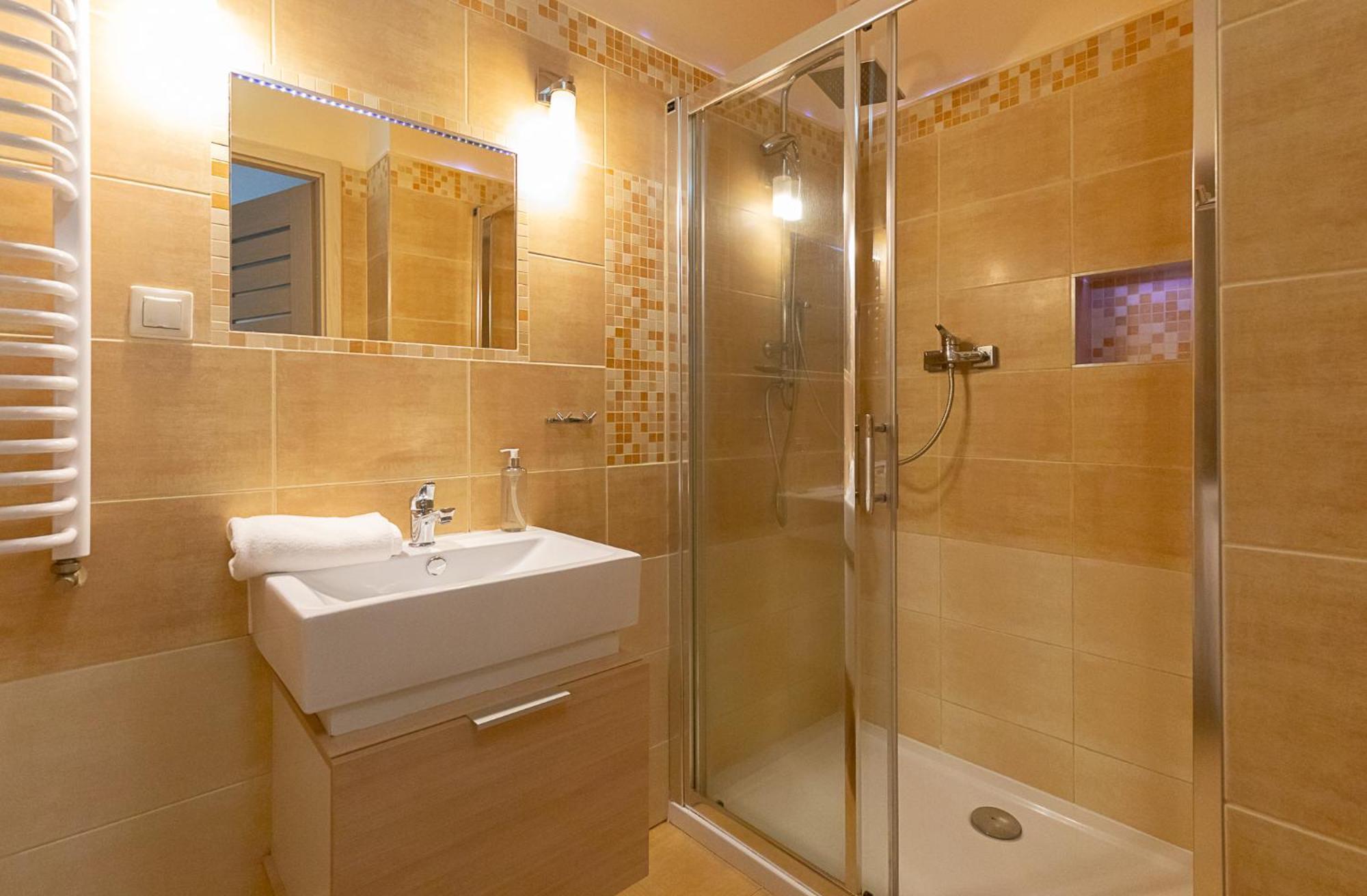 Rentplanet - Apartamenty Pstrowskiego Шклярська Поремба Екстер'єр фото