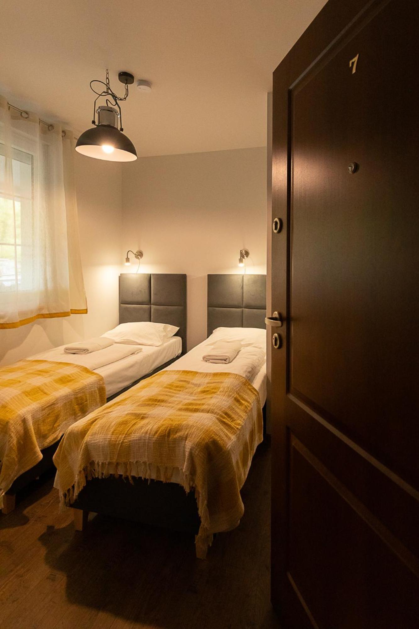 Rentplanet - Apartamenty Pstrowskiego Шклярська Поремба Екстер'єр фото